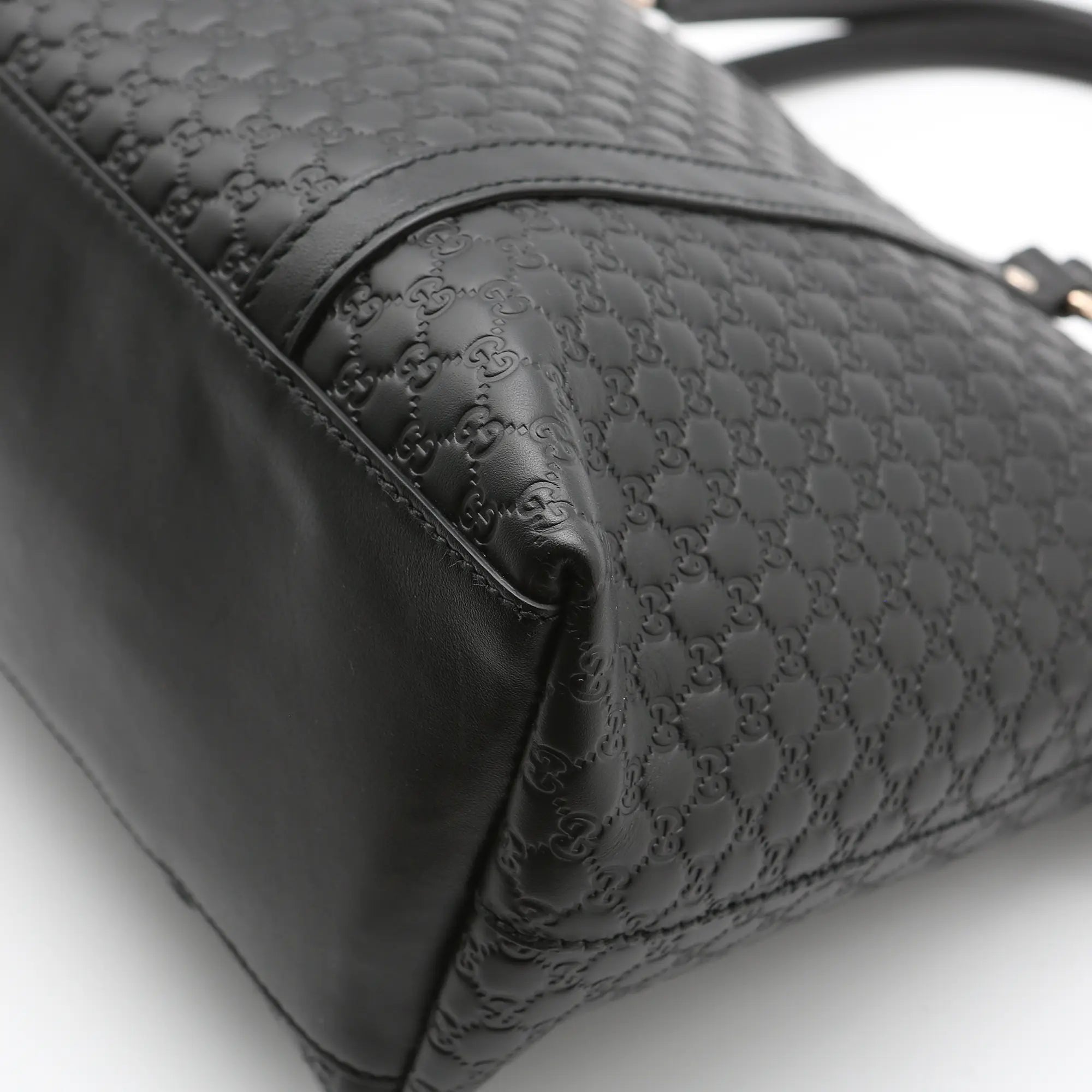 Borsa a mano Gucci mini shopper pelle Guccissima nera