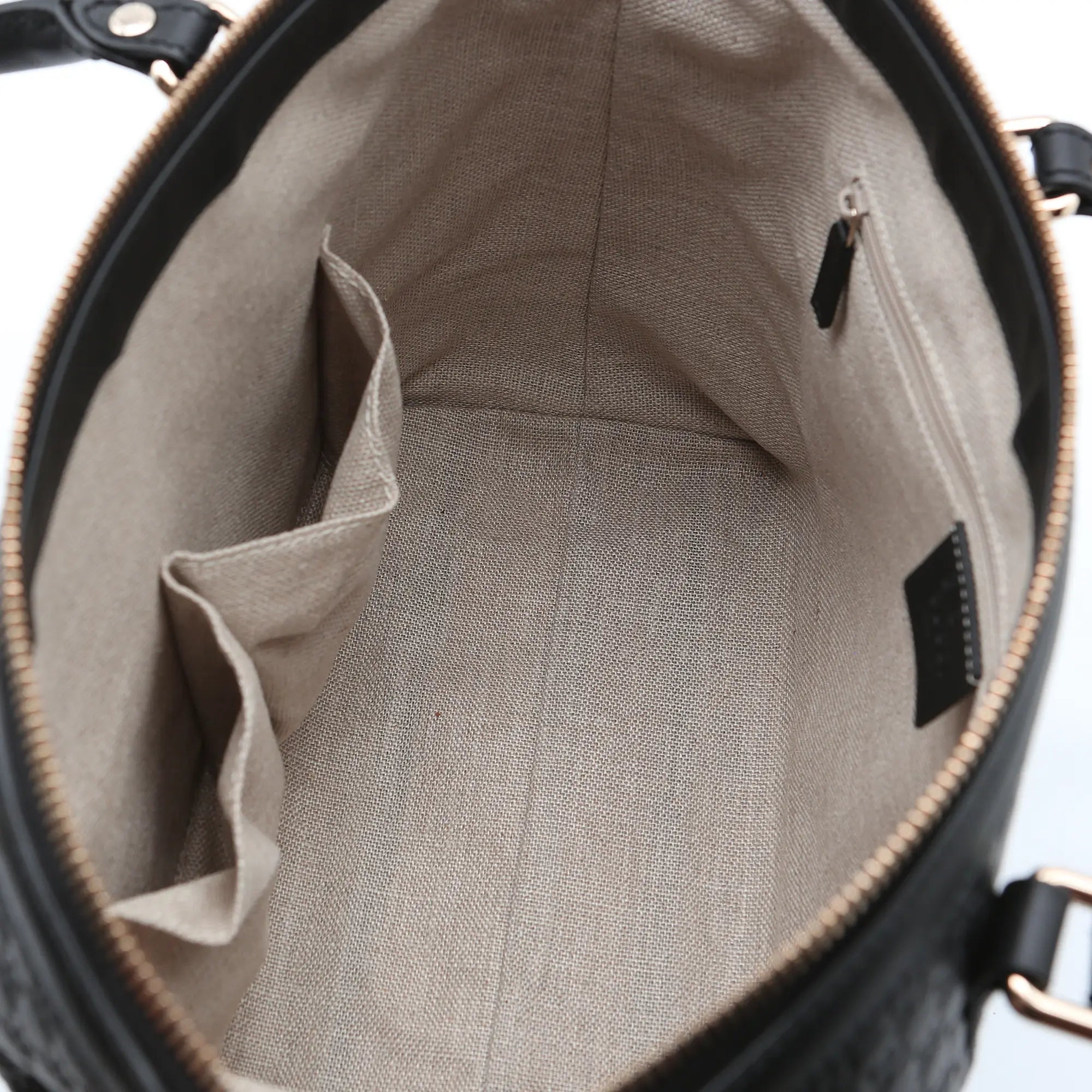 Borsa a mano Gucci mini shopper pelle Guccissima nera