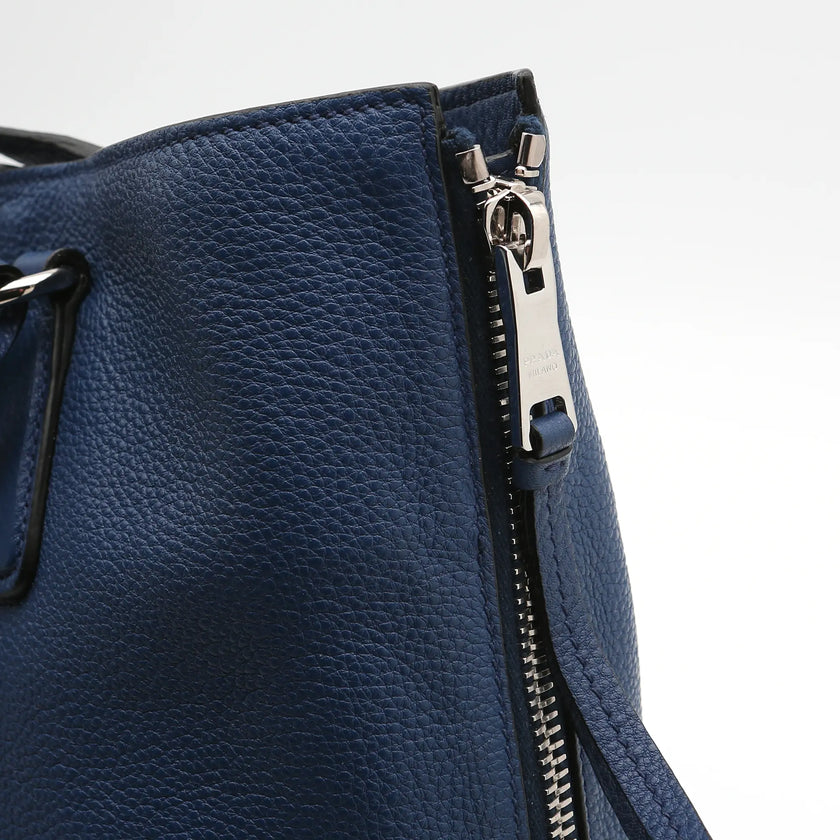 Borsa a spalla Prada vitello  Phenix in pelle blu