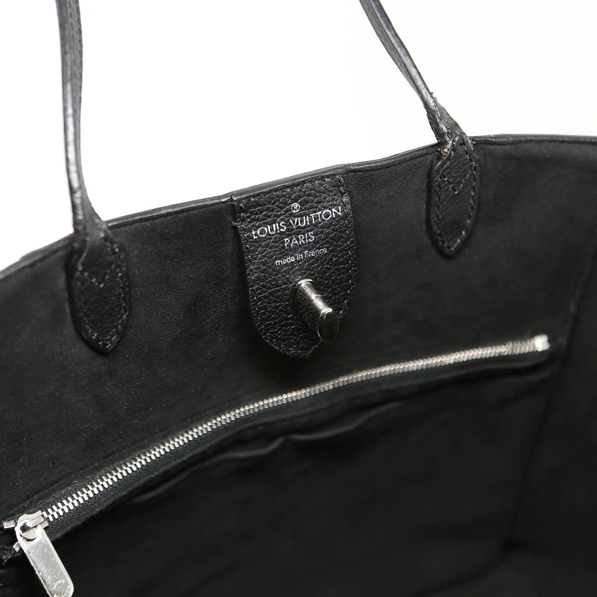 Borsa a spalla Louis Vuitton Lockme pelle nera