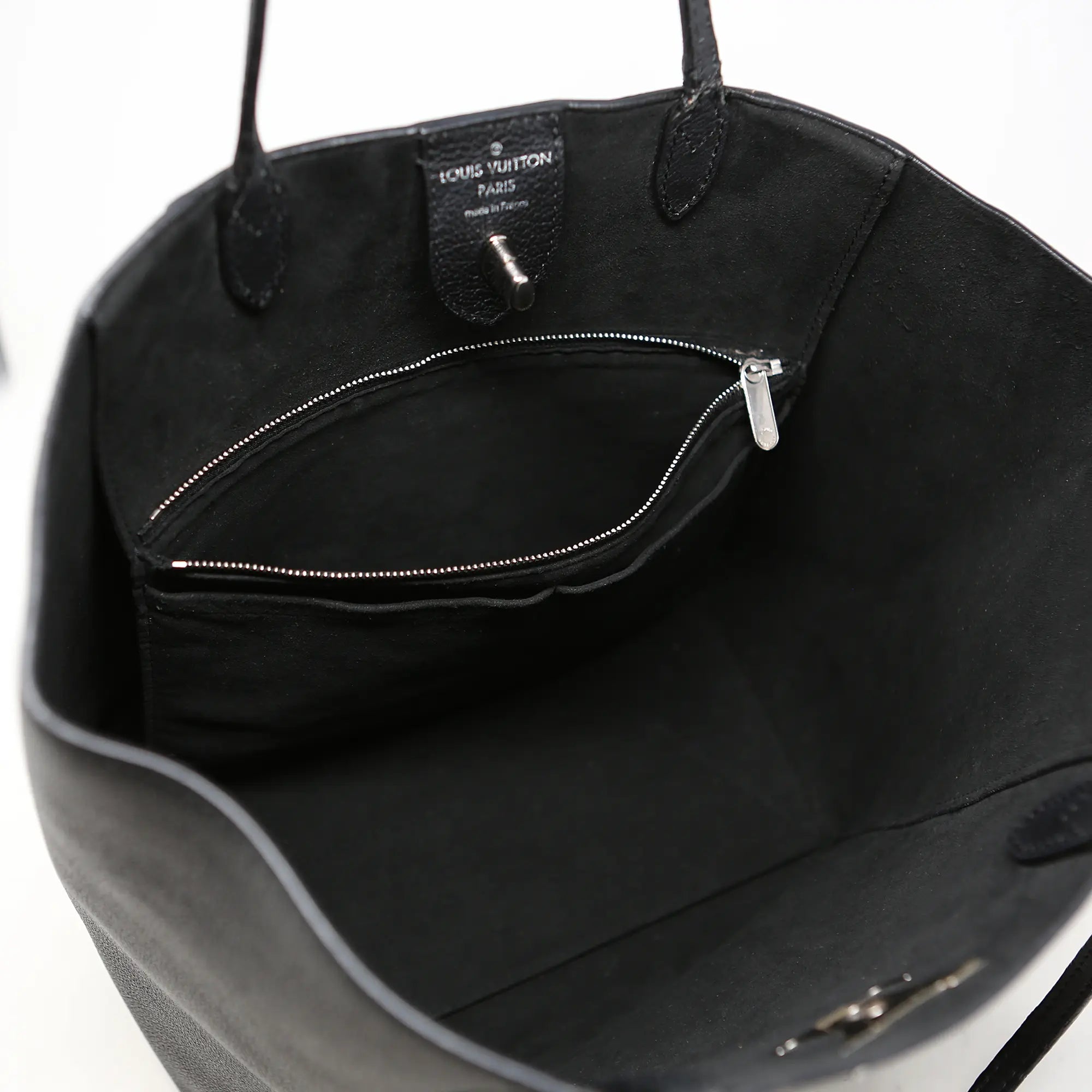 Borsa a spalla Louis Vuitton Lockme pelle nera