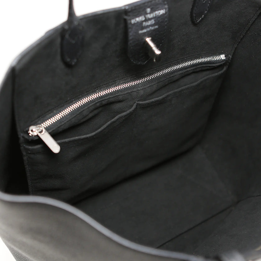 Borsa a spalla Louis Vuitton Lockme pelle nera