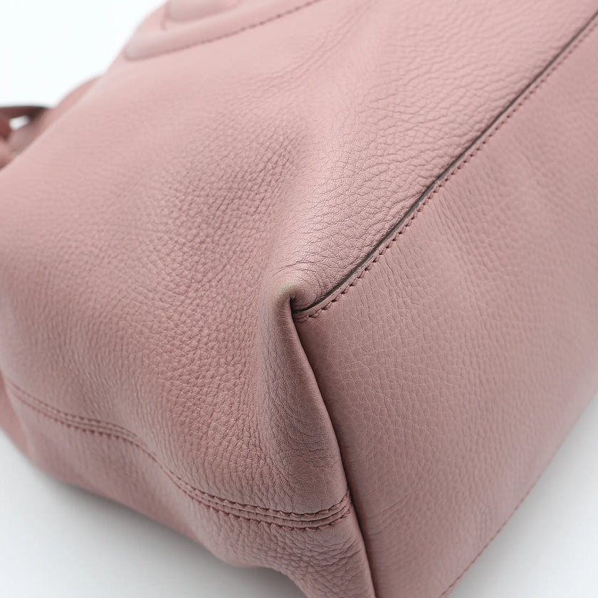 Borsa a mano Gucci Soho pelle cipria