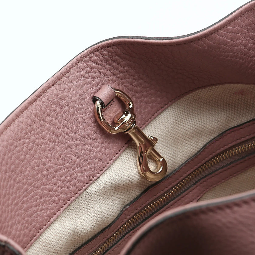 Borsa a mano Gucci Soho pelle cipria