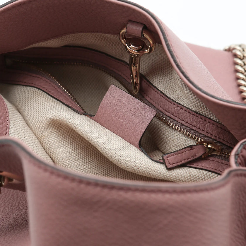 Borsa a mano Gucci Soho pelle cipria