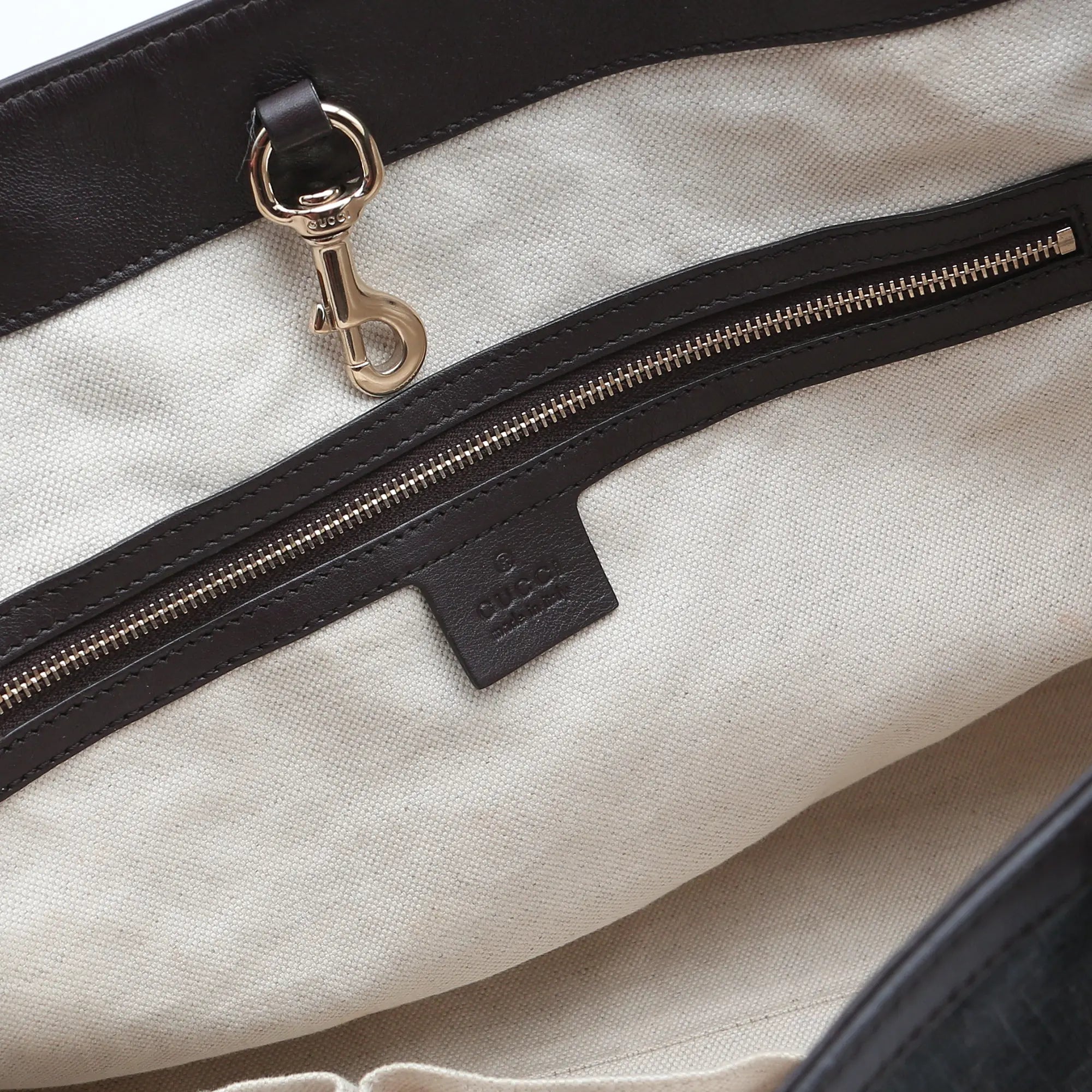 Borsa a mano Gucci GG Supreme marrone