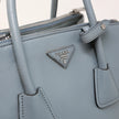 Prada Handtasche aus grauem und blauem Leder