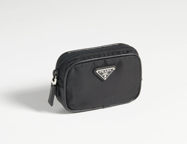 Pochette Prada in Re-Nylon nero