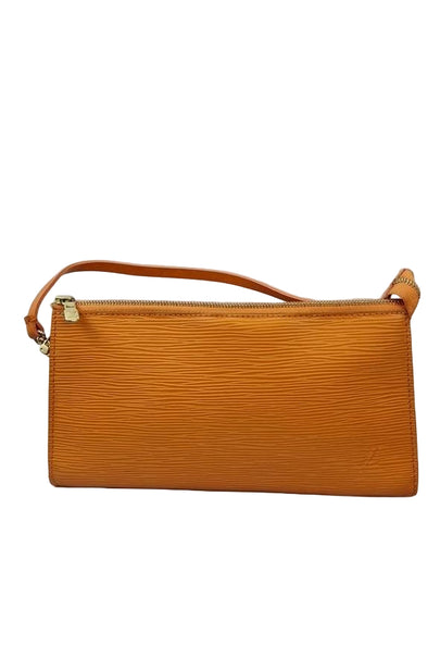 Louis Vuitton pochette vintage usata in pelle Epi fronte