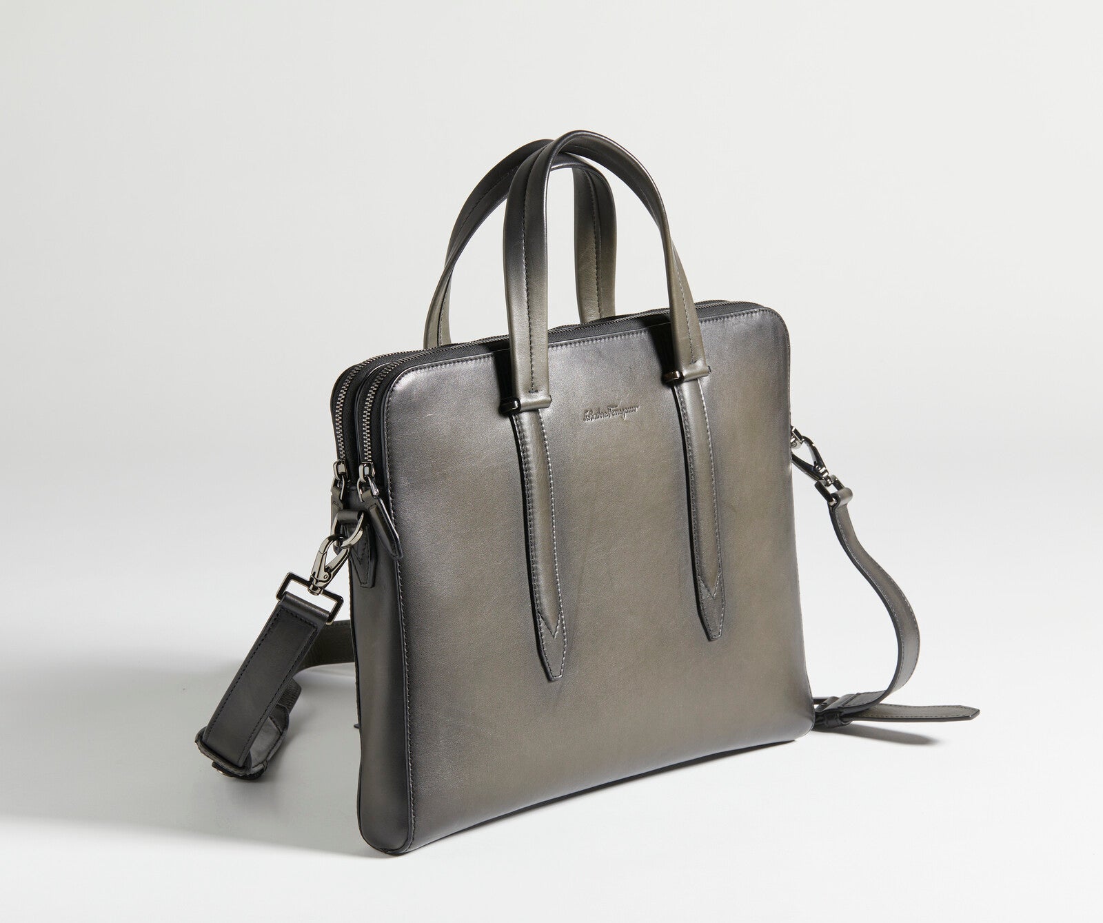 Salvatore Ferragamo Laptoptasche aus schwarzem geräuchertem Leder
