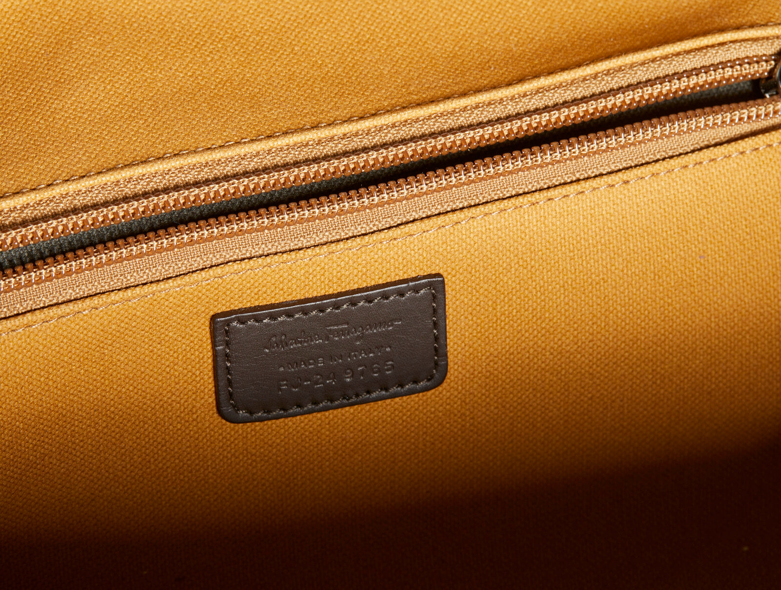 Borsa a mano e tracolla Salvatore Ferragamo in pelle marrone