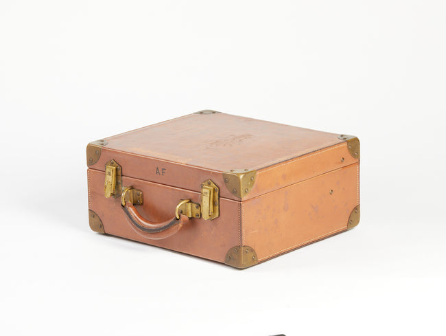 Hermès Little trunk   in  metallo