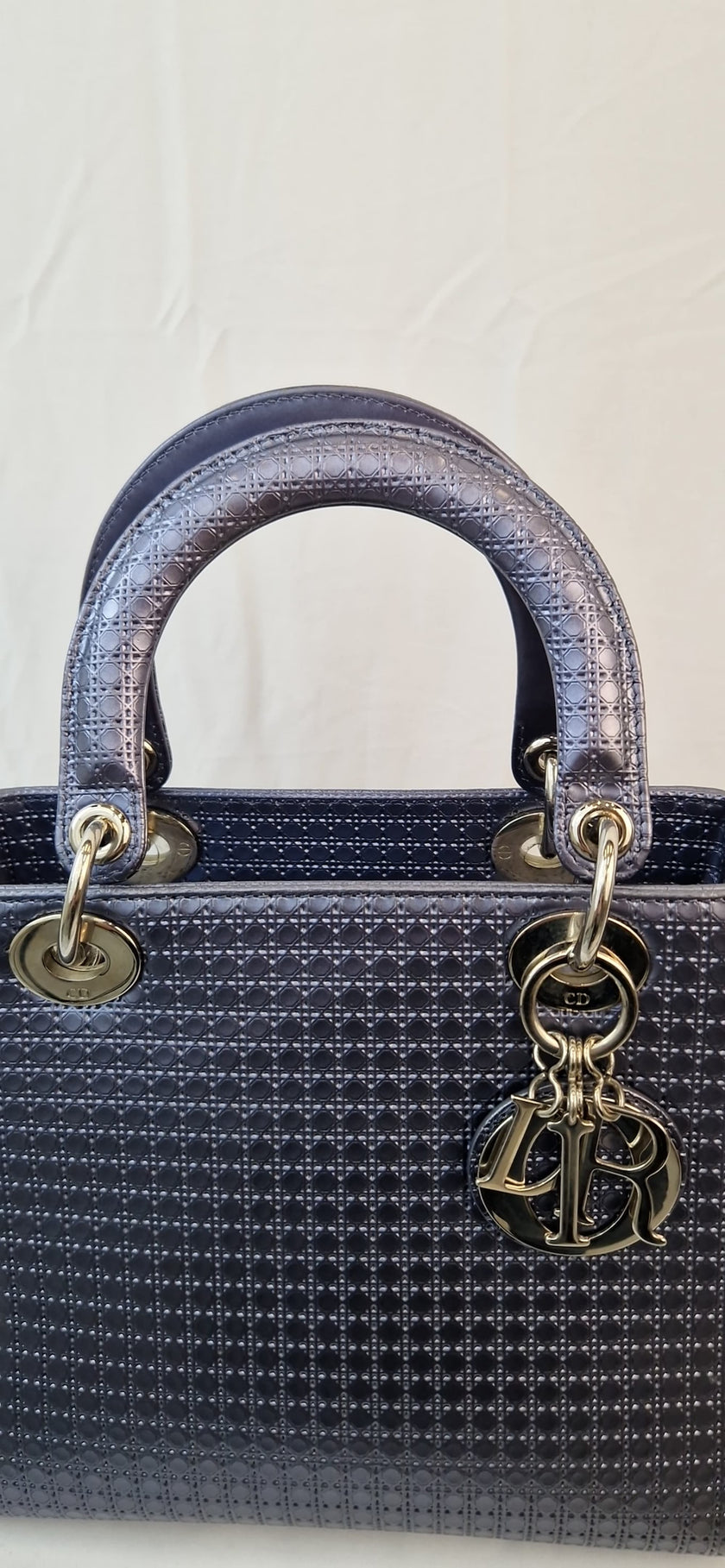 Borsa a mano Christian Dior, modello Lady Dior edizione limitata, grigio metallizzato
