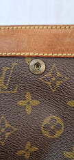 Pochette Louis Vuitton Pliant monogram
