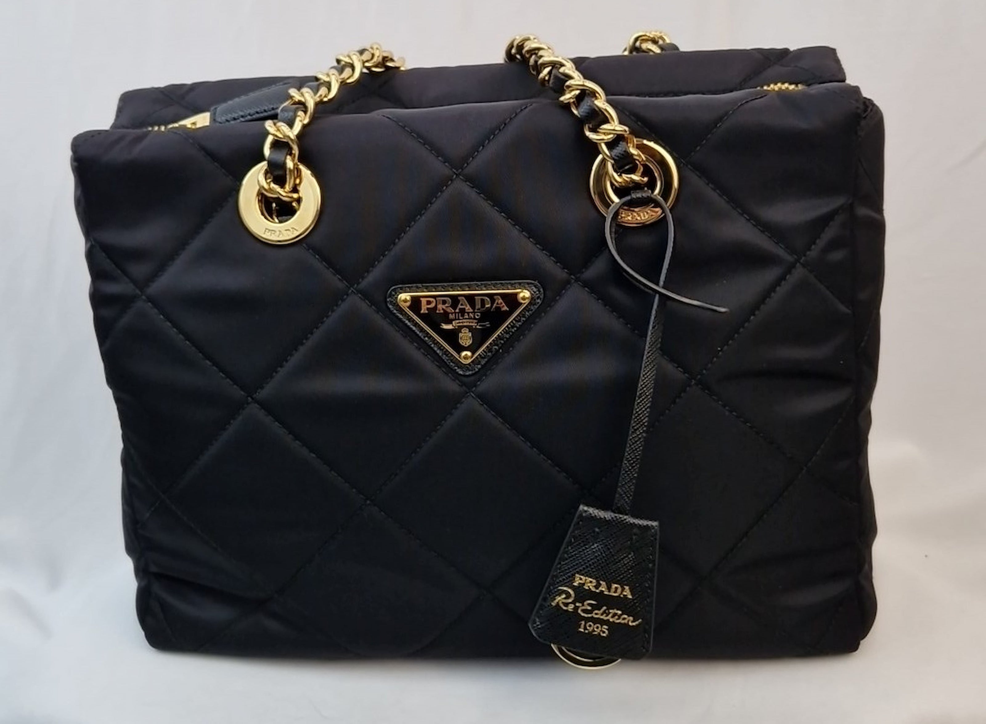 Borsa a tracolla Prada nylon nera