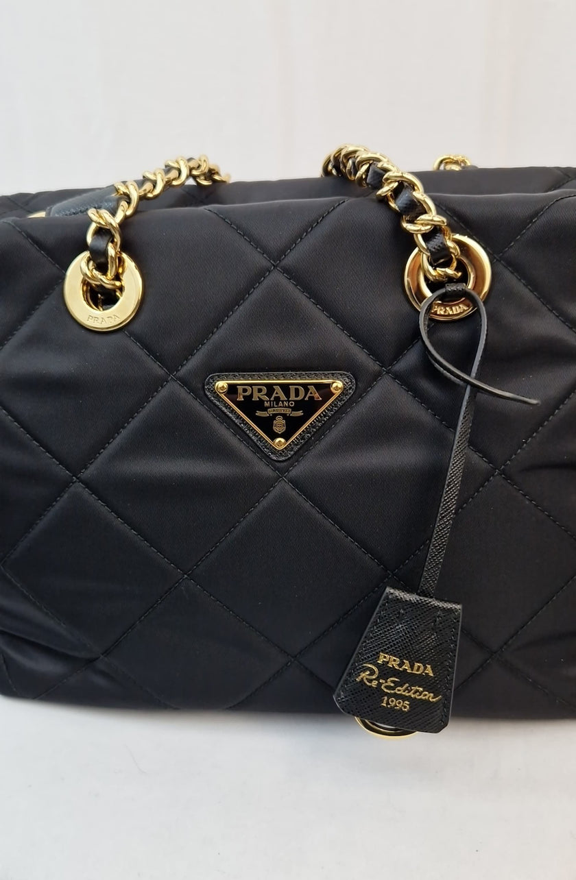 Borsa a tracolla Prada nylon nera