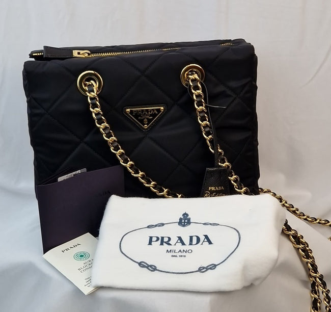 Borsa a tracolla Prada nylon nera