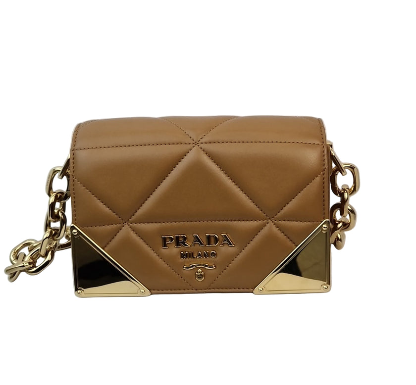Borsa a mano Prada color beige e bordi oro