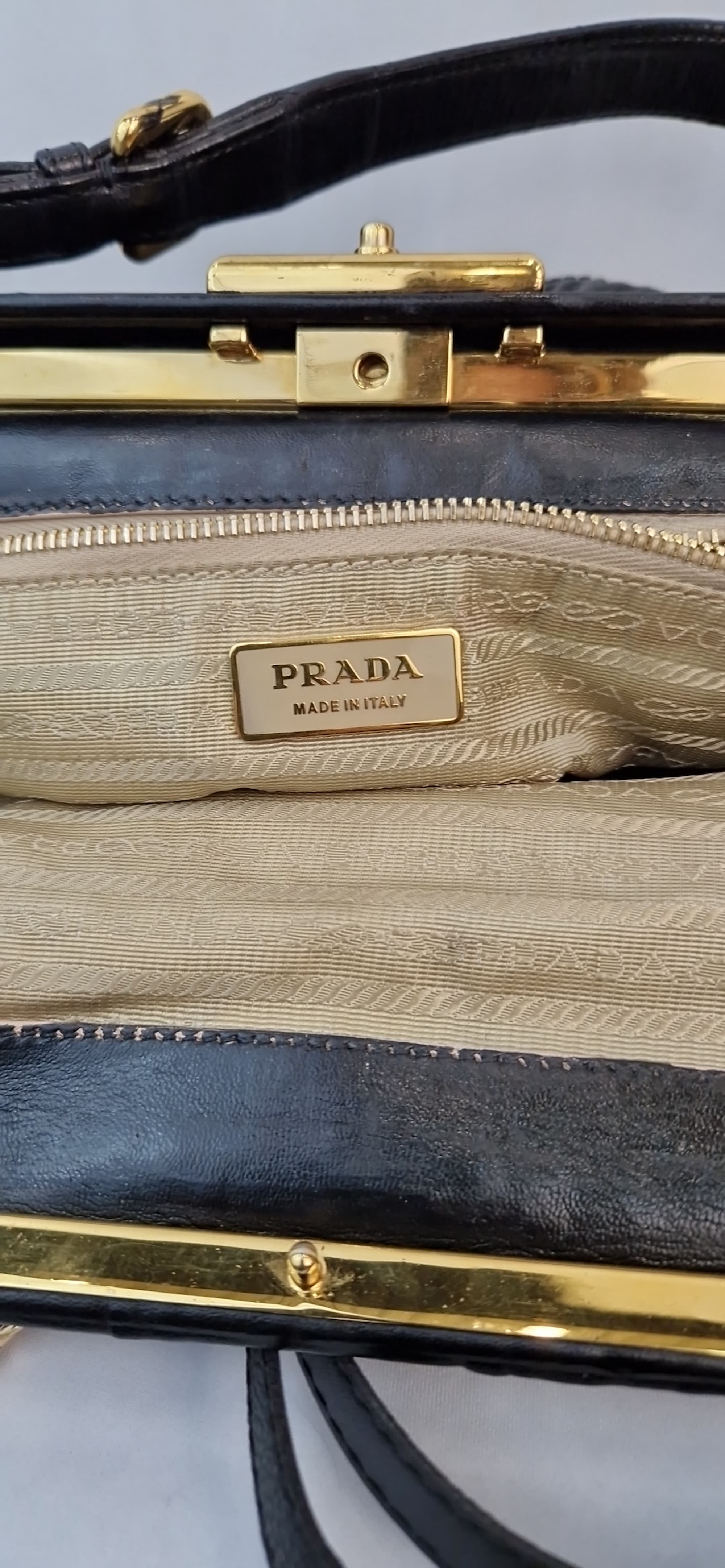 Borsa a mano Prada Dressy Frame Gaufre
