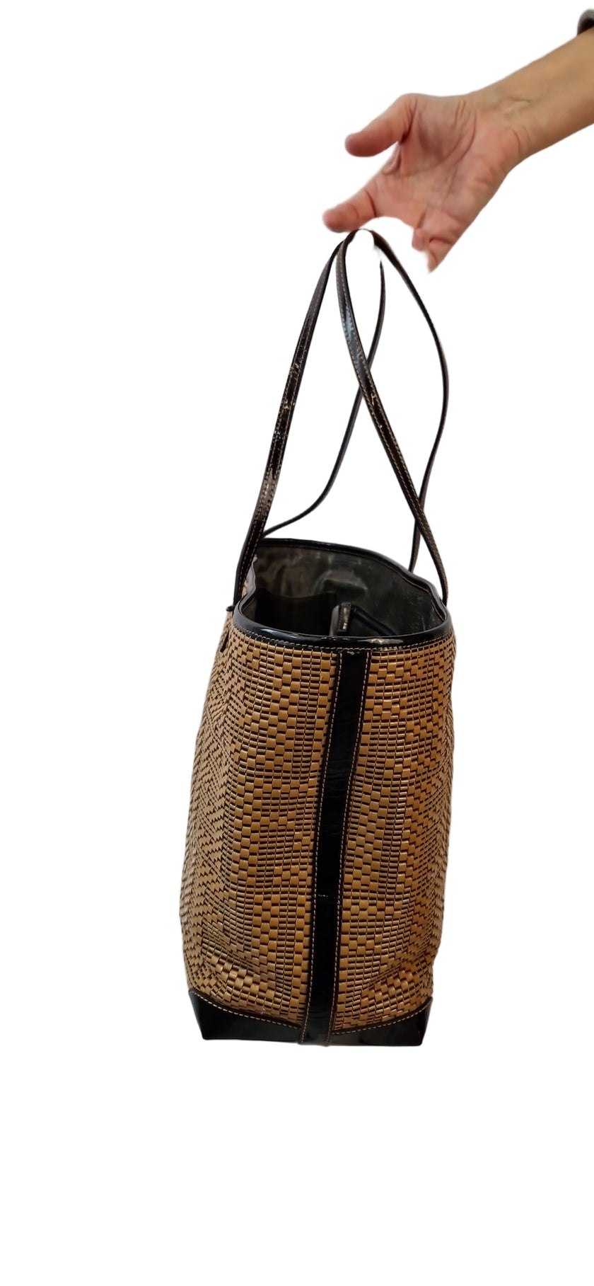 Borsa a spalla Fendi, color marrone pelle verniciata logata