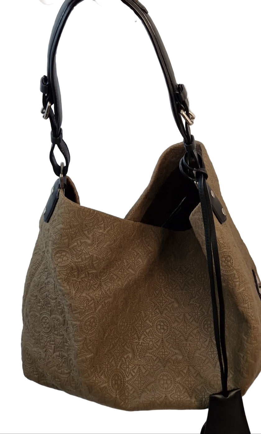 Louis Vuitton Antheia Hobo shoulder bag in beige monogram leather