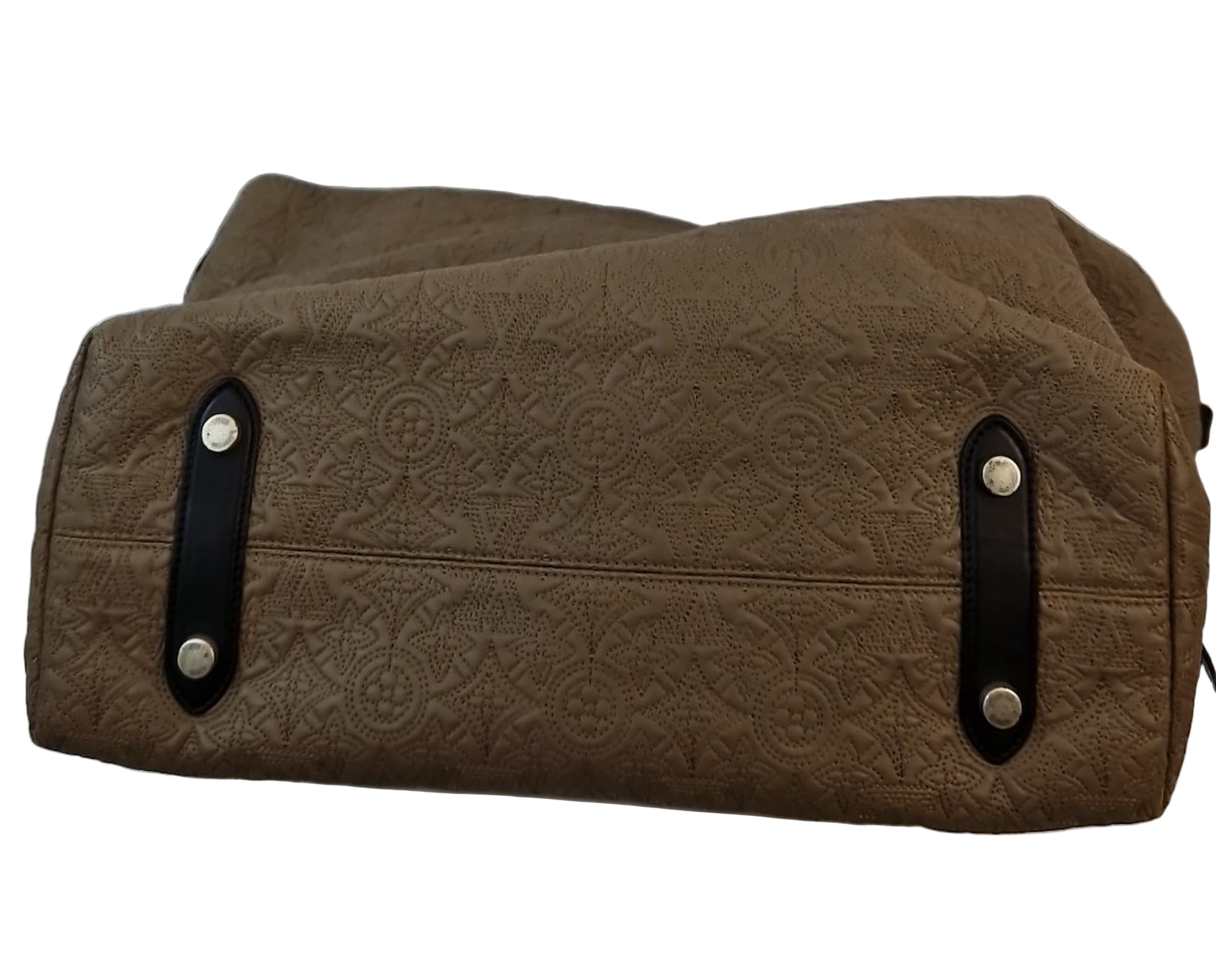 Louis Vuitton Antheia Hobo shoulder bag in beige monogram leather