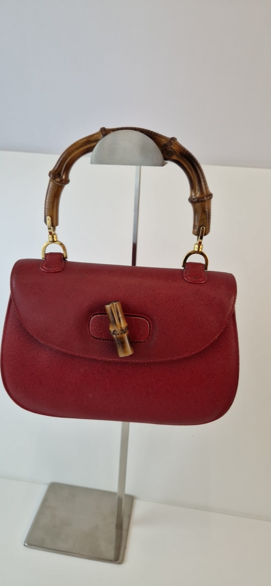 Gucci Handtasche aus rotem Leder „Bamboo 1947“