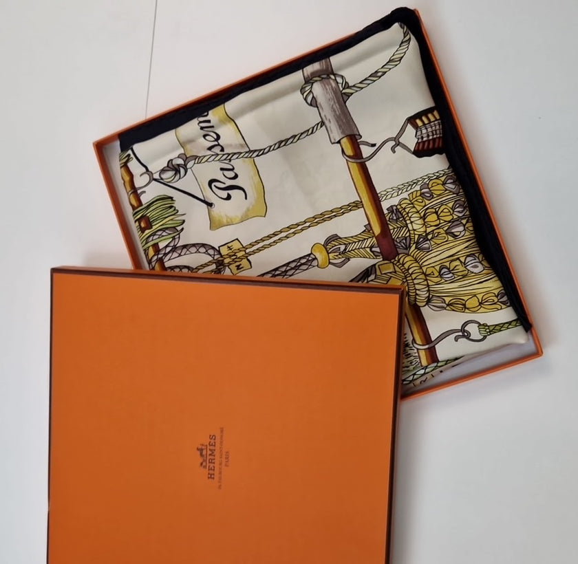 Foulard Hermès 