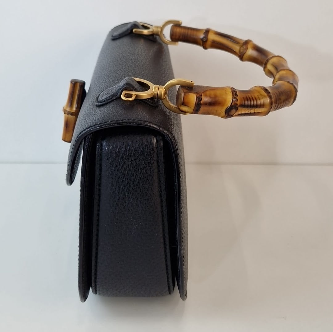 Gucci „Bamboo 1947“ kleine schwarze Lederhandtasche