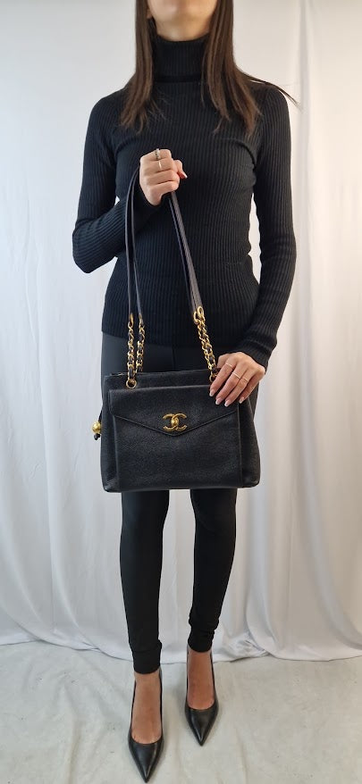 Chanel Coco Mark Schwarze Schultertasche