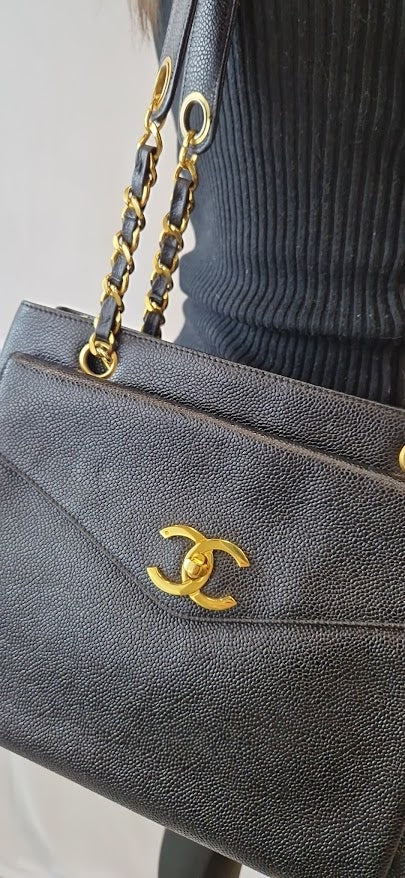 Chanel Coco Mark Schwarze Schultertasche