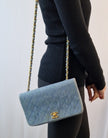 Chanel „Quilted Full Flap“ Denim-Schultertasche