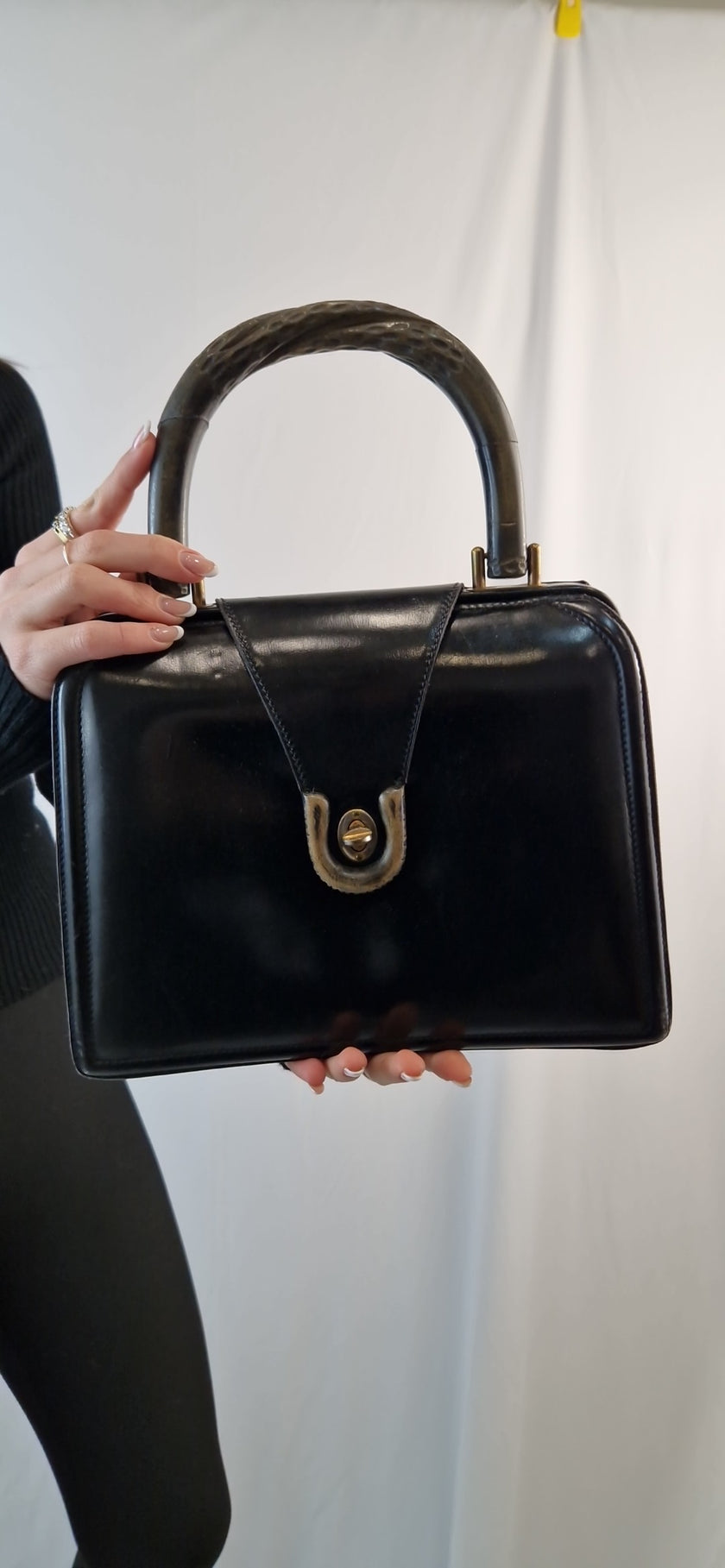 Gucci-Handtasche mit Griffen in Bambusoptik