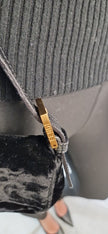 Fendi Schwarze Samt-Baguette-Schultertasche