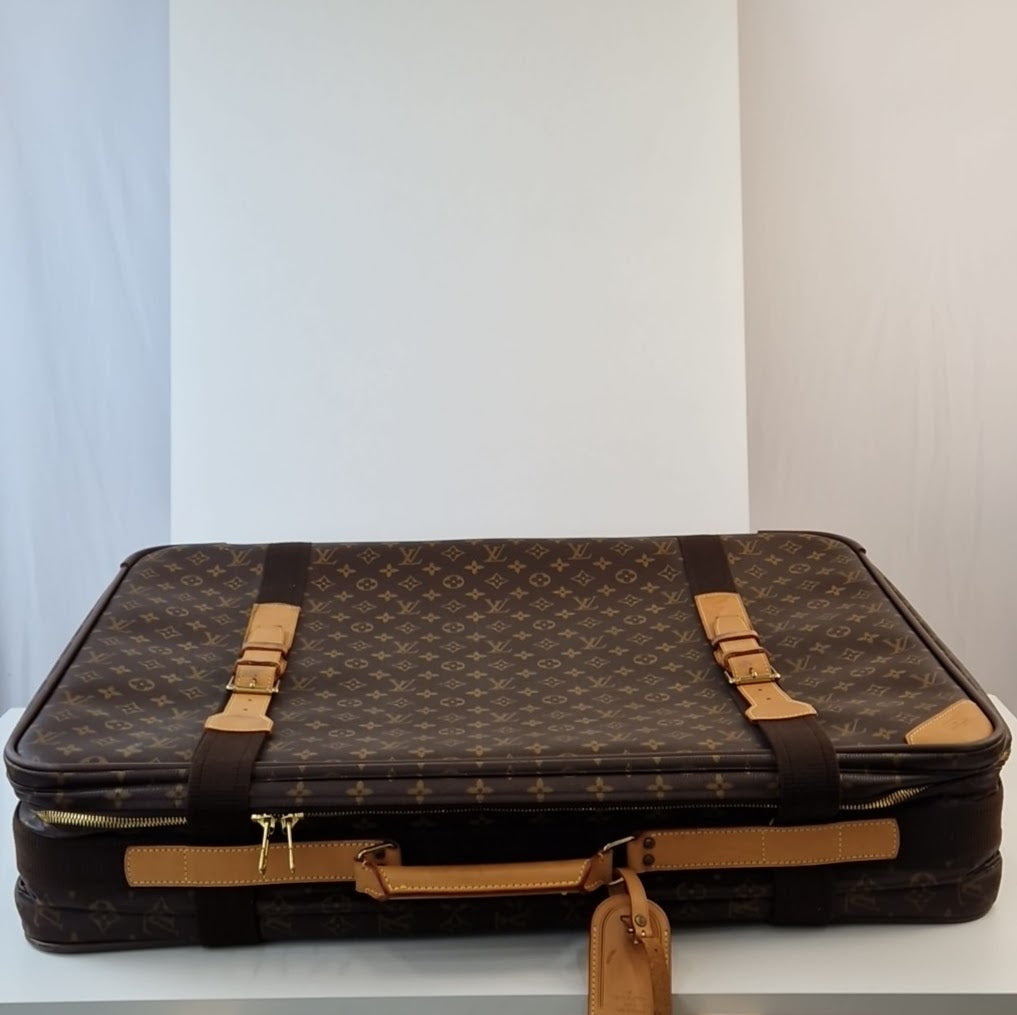 Louis Vuitton Sirius 65 Vintage Suitcase