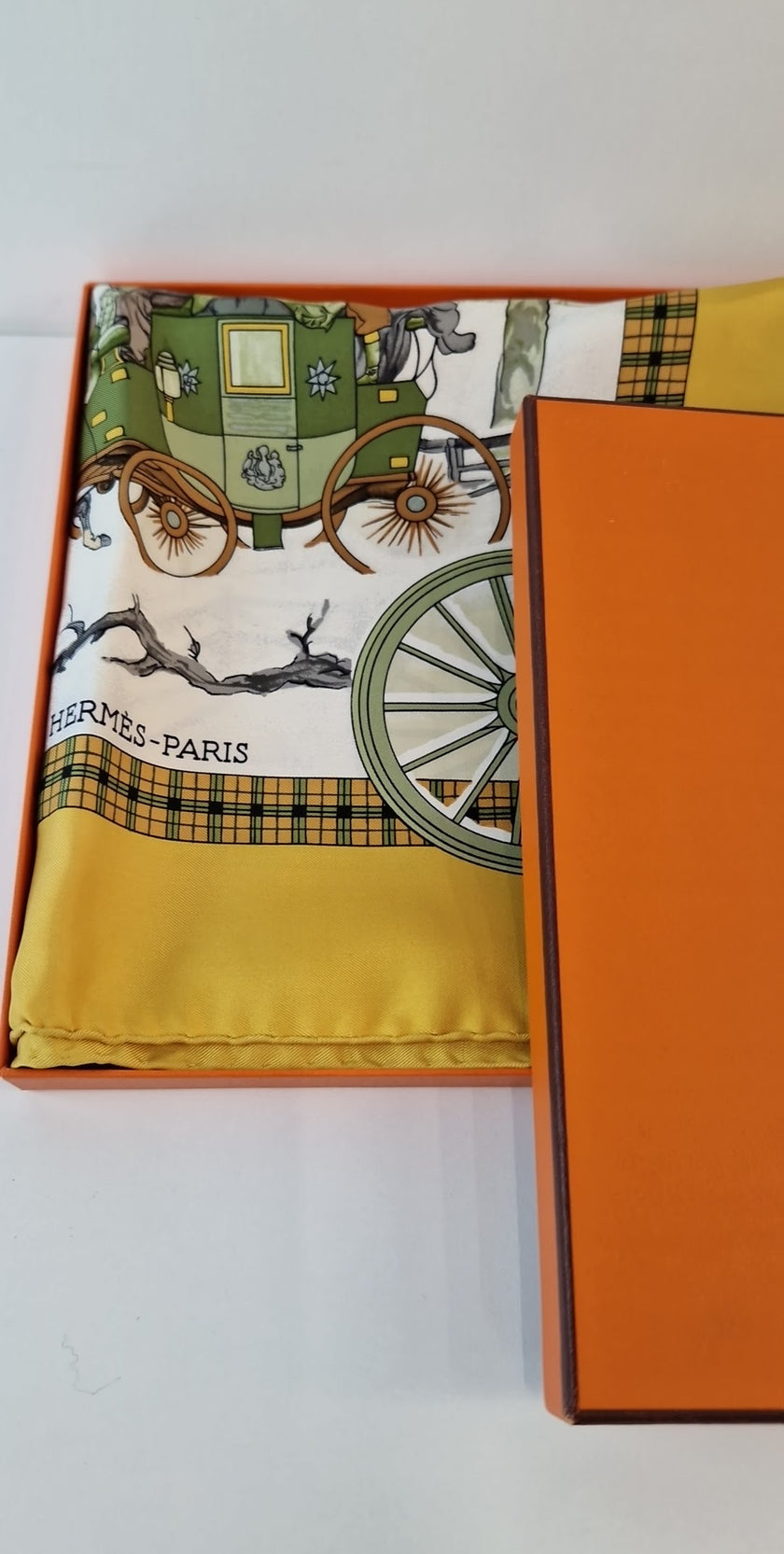 Hermès scarf 